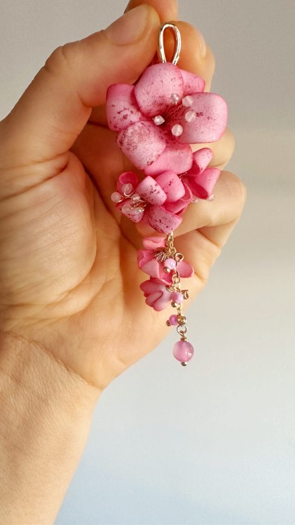 Pink lilly earrings, bridal blush floral jewelry  (1).jpeg