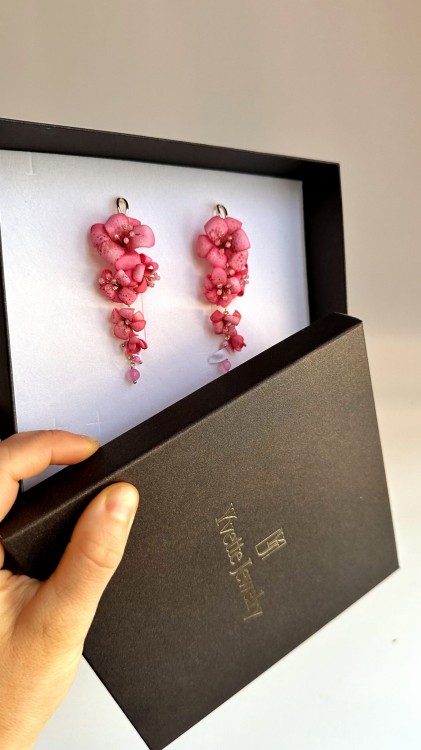 Pink lilly earrings, bridal blush floral jewelry  (2).jpeg