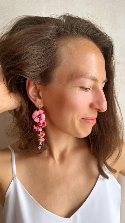 Pink lilly earrings, bridal blush floral jewelry  (7).jpeg